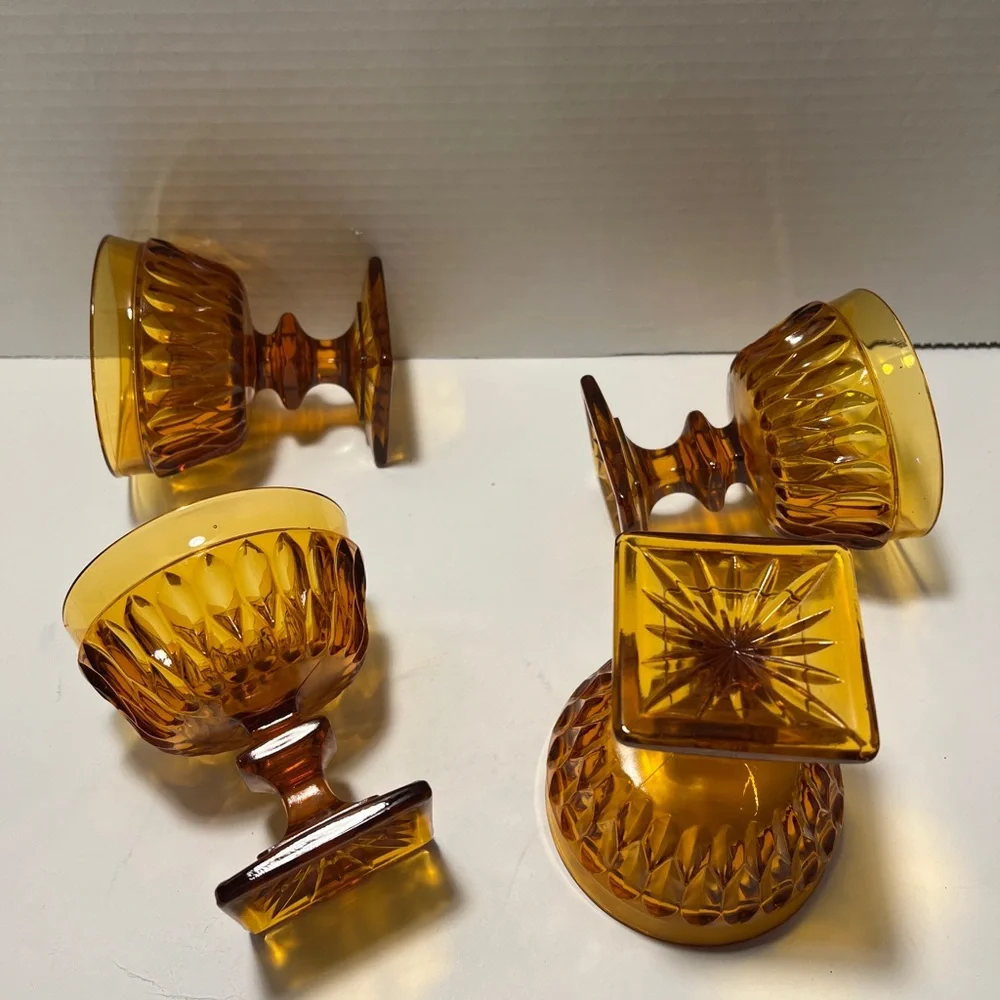 Vintage Indiana Glass‎ Amber Diamond Point Mt Vernon glasses/desert